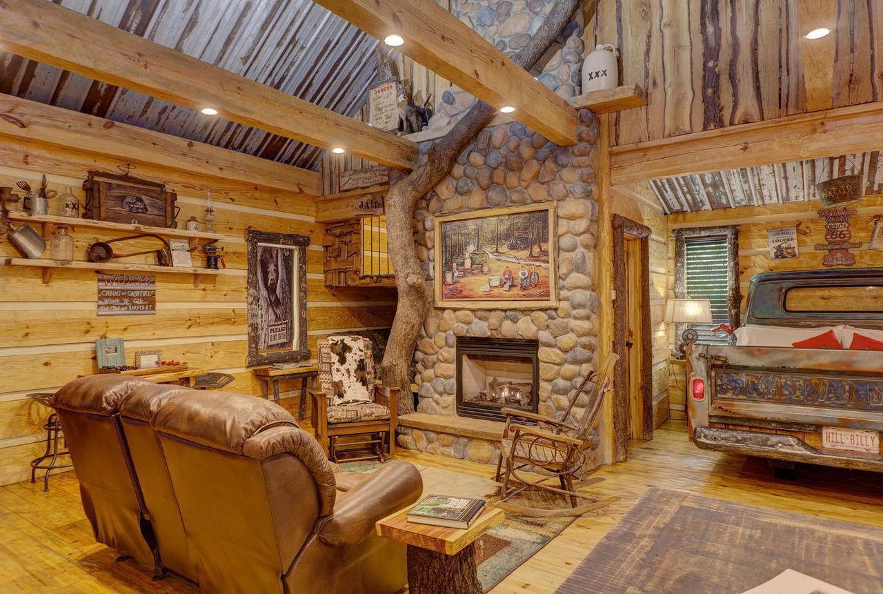 Fox Pass Cabins Bed & Breakfast Hot Springs Exterior foto